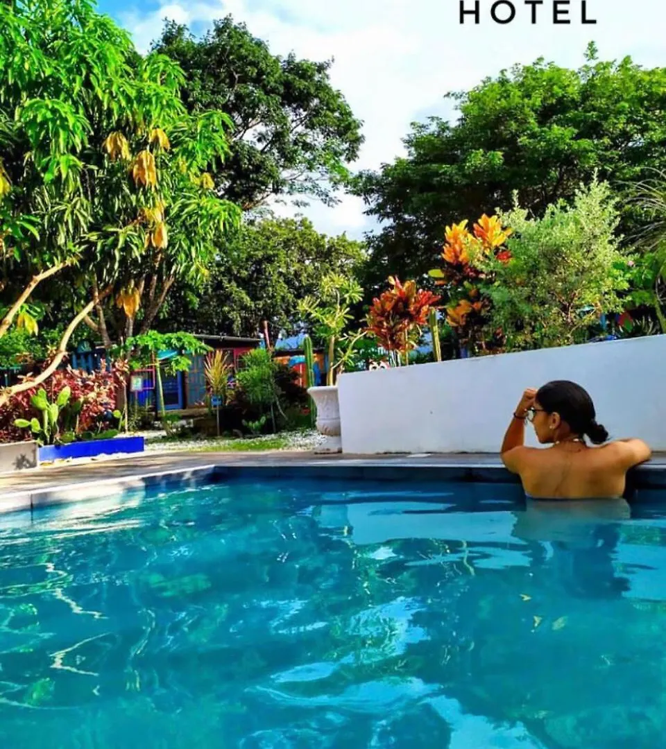 Paraiso Lounge Bonda 2*,  Colombia